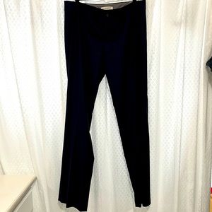 Navy tailored trousers with subtle print Size 6 The Logan Fit